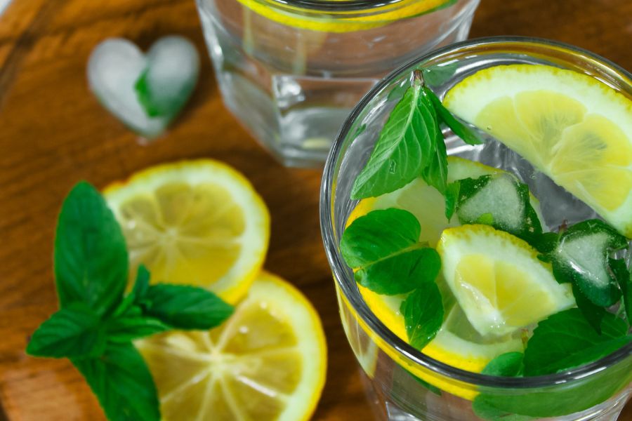 kebaikan air lemon