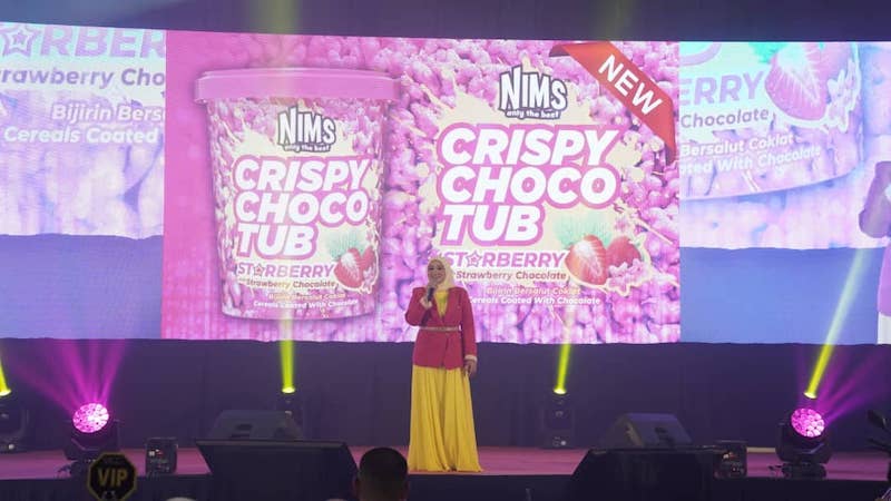 Star Berry Crispy Choco Tub