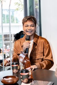 Syafiq Kyle mempromosikan Kopiko Macchiato dalam kempen 2025