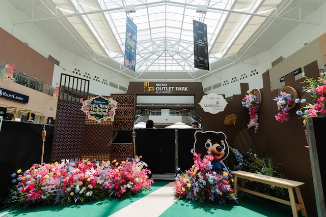 Dekorasi Hari Raya di Mitsui Outlet Park KLIA Sepang 2026