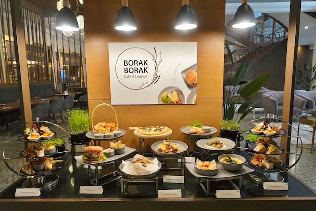 Borak Borak Café & Lounge di Mardhiyyah Hotel & Suites Shah Alam