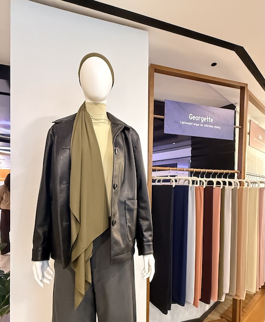 Georgette Hijab UNIQLO Malaysia